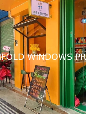 Bi-Fold Windows | Customizable Frameless Folding Systems