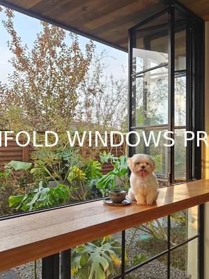 Museum Conservation Grade Folding Windows - 99% UV Blocking