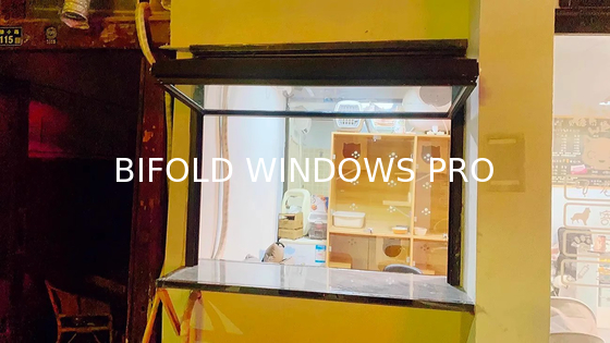 Panorama Victorian Style Multi-Panel Folding Window Recreating Historical Charm with Modern Weatherproof Performance