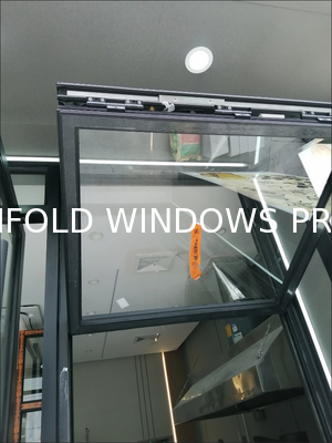 Guard Condensation Resistant Folding Window Technology Maintaining Clarity During Winter Temperature Fluctuations